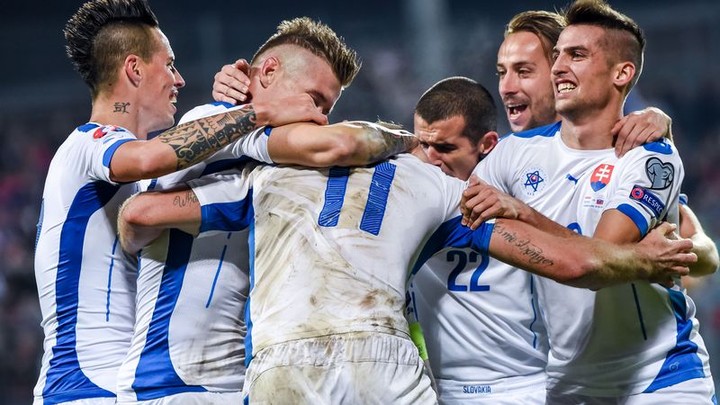 O koľko klesli v rebríčku FIFA slovenskí futbalisti?